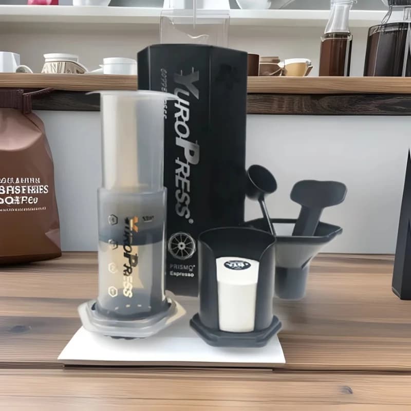 Prenosný french press kávovar